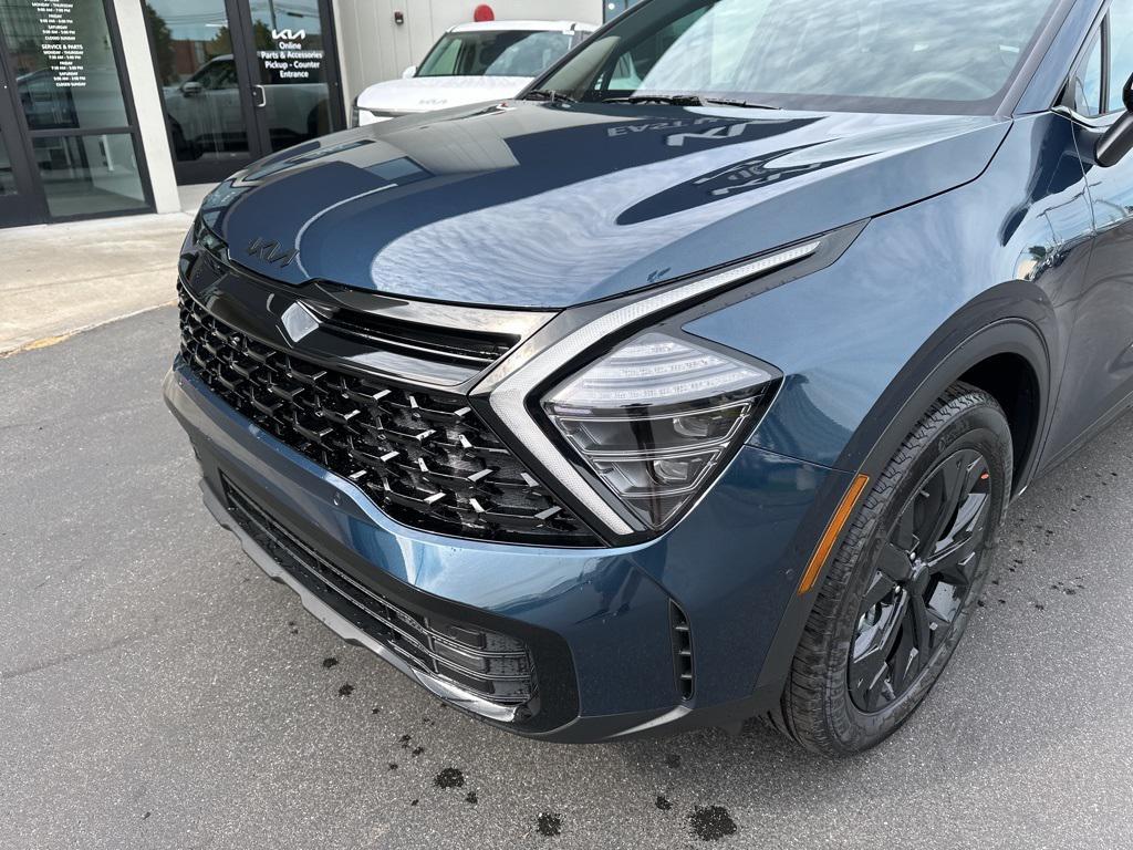 new 2025 Kia Sportage car, priced at $43,602