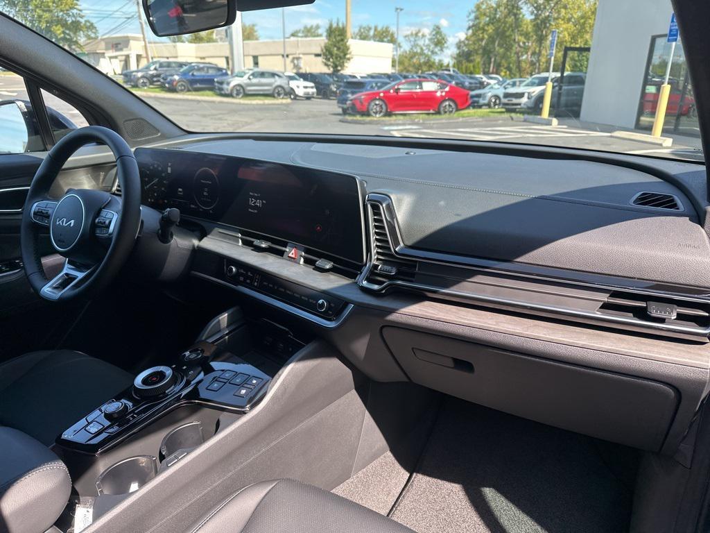 new 2025 Kia Sportage car, priced at $44,513