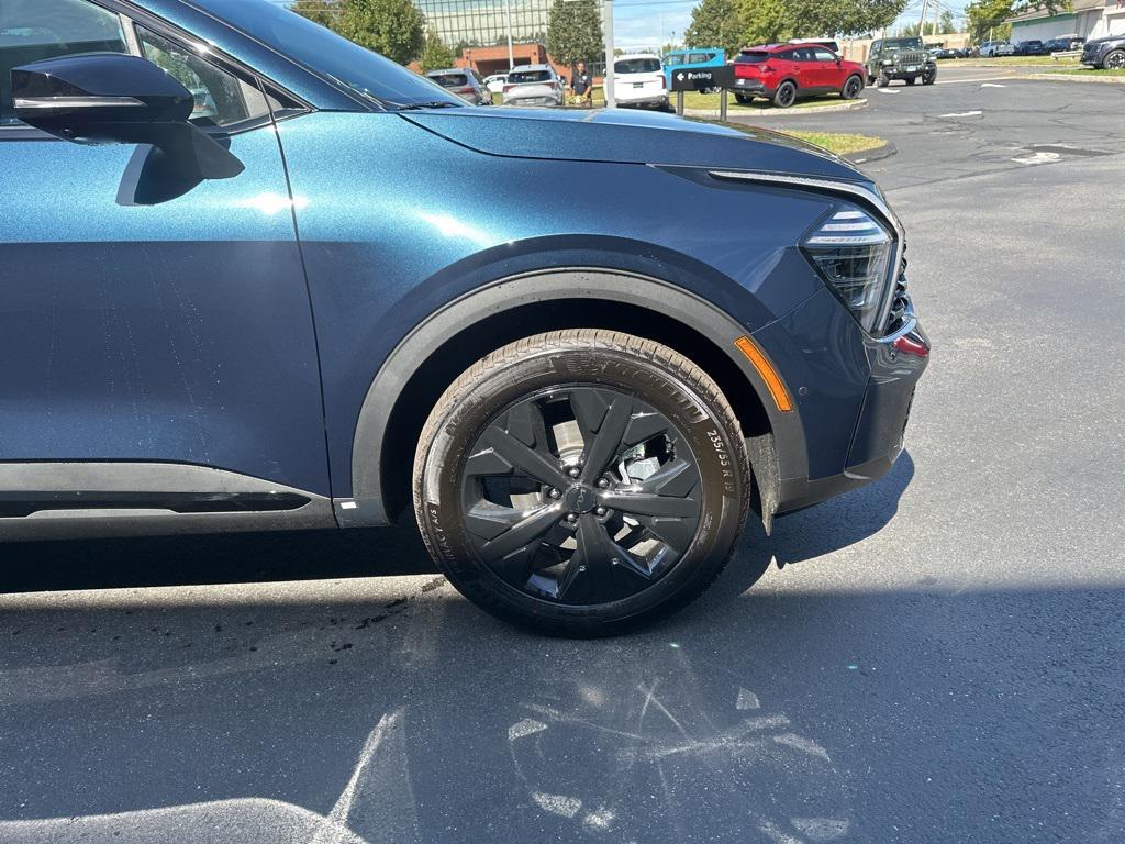 new 2025 Kia Sportage car, priced at $44,513
