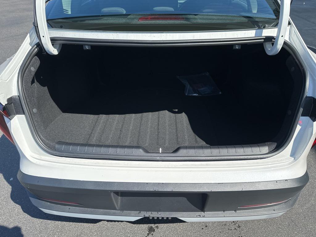 new 2025 Kia K4 car, priced at $23,651