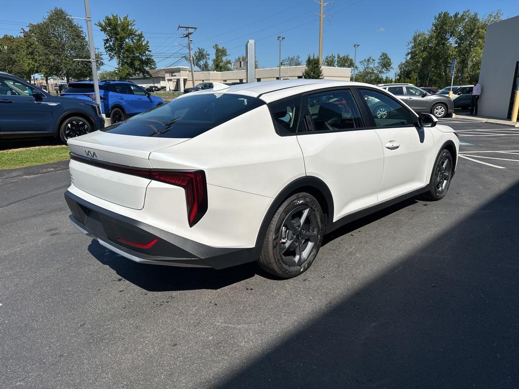 new 2025 Kia K4 car, priced at $23,651