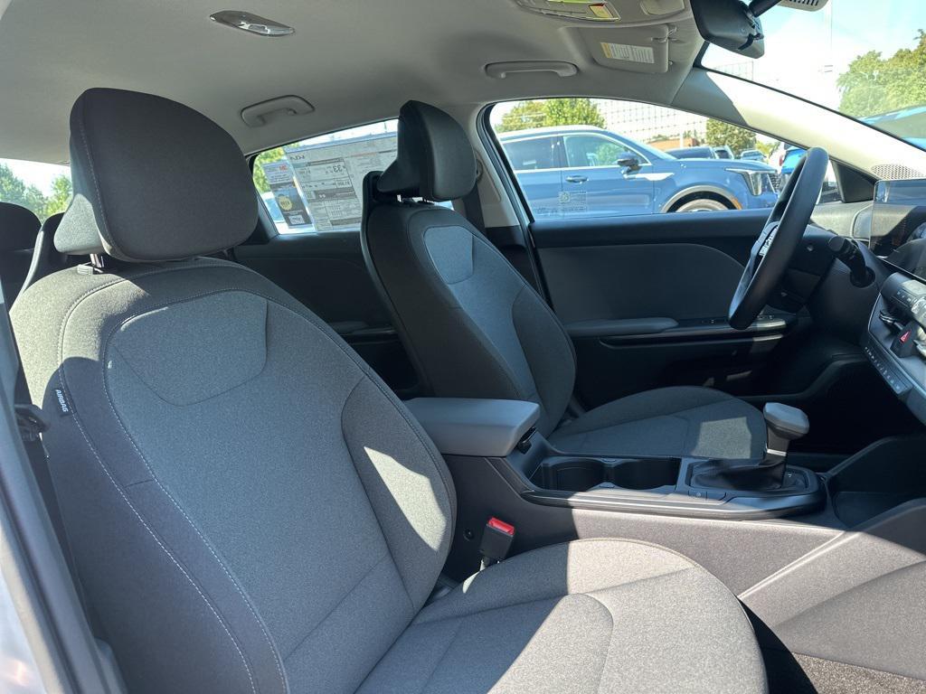 new 2025 Kia K4 car, priced at $23,651