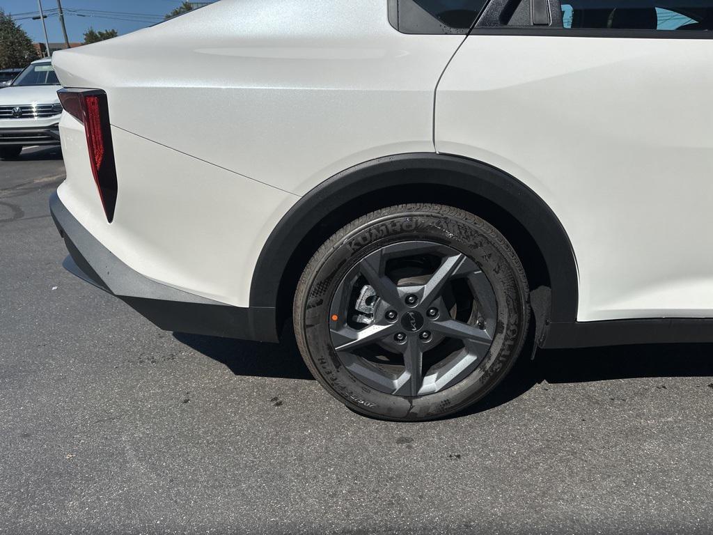 new 2025 Kia K4 car, priced at $23,651