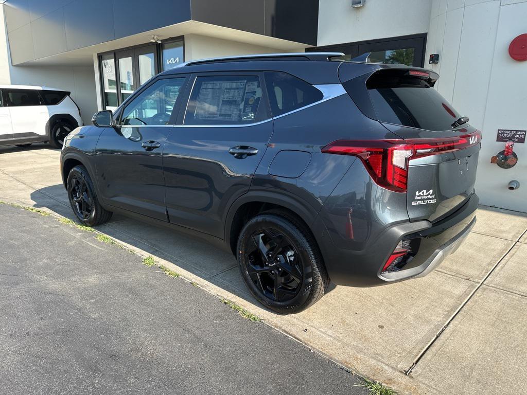 new 2026 Kia Seltos car, priced at $29,701