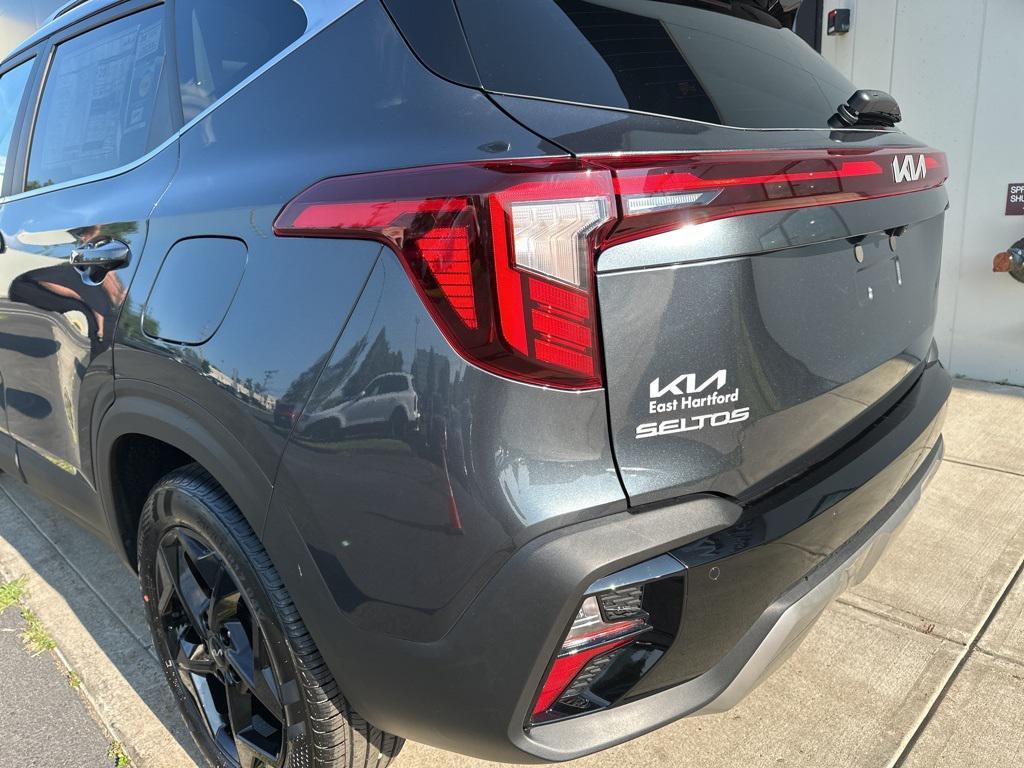 new 2026 Kia Seltos car, priced at $29,701
