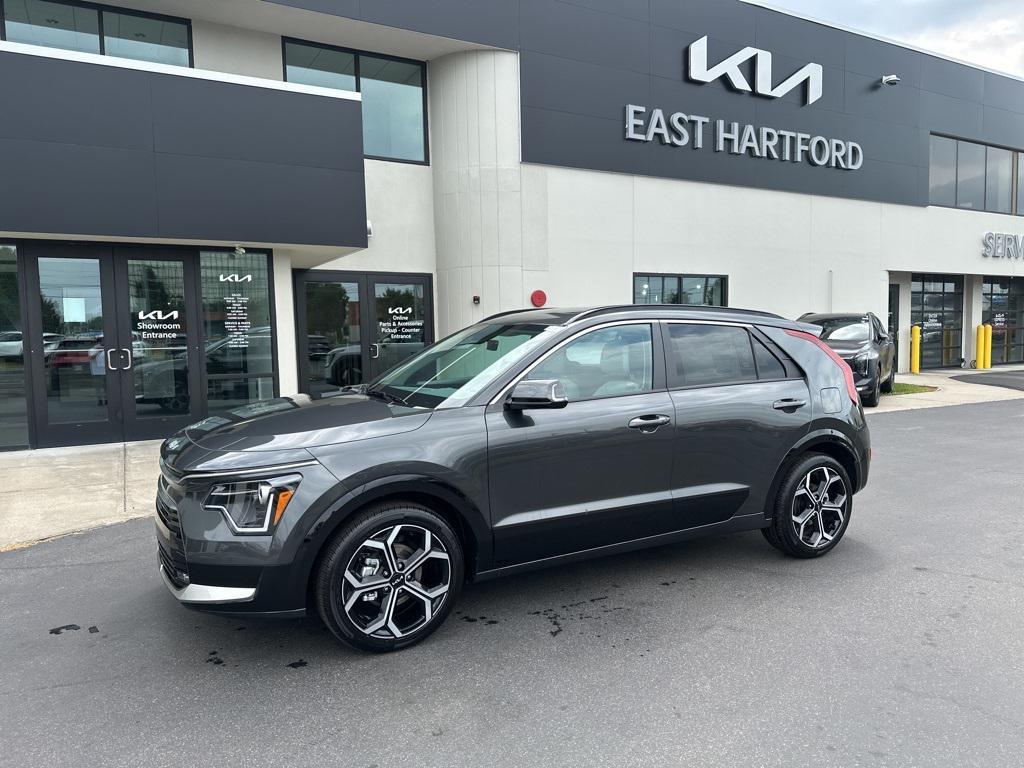 new 2025 Kia Niro car, priced at $30,560