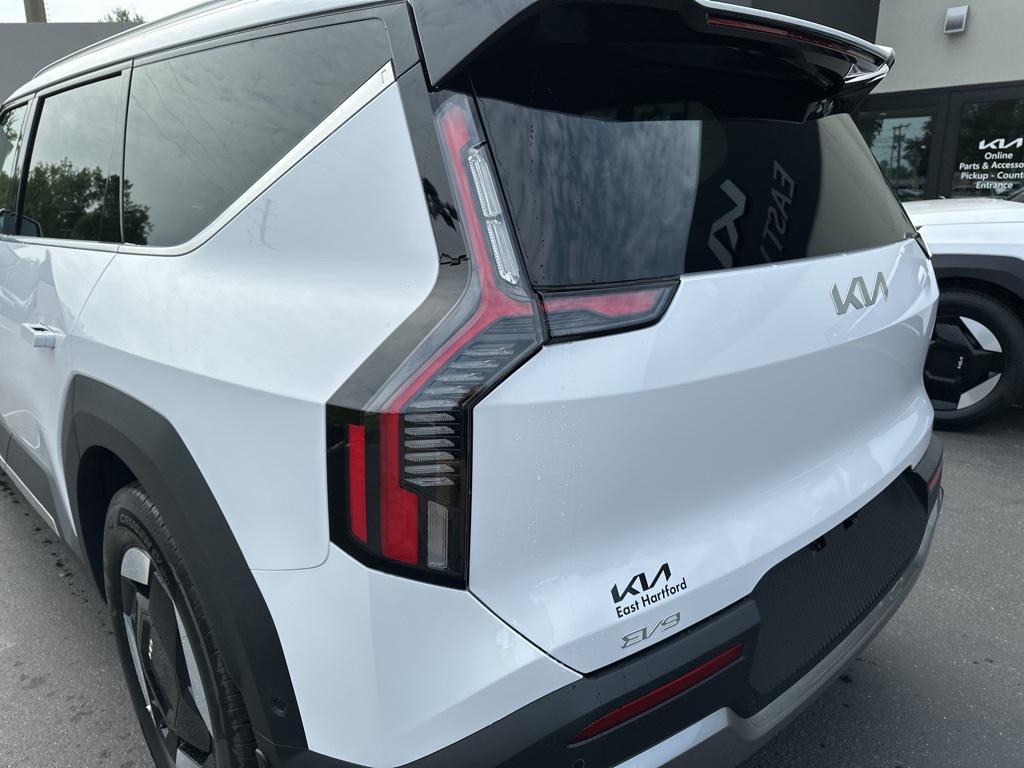 new 2026 Kia EV9 car, priced at $55,833