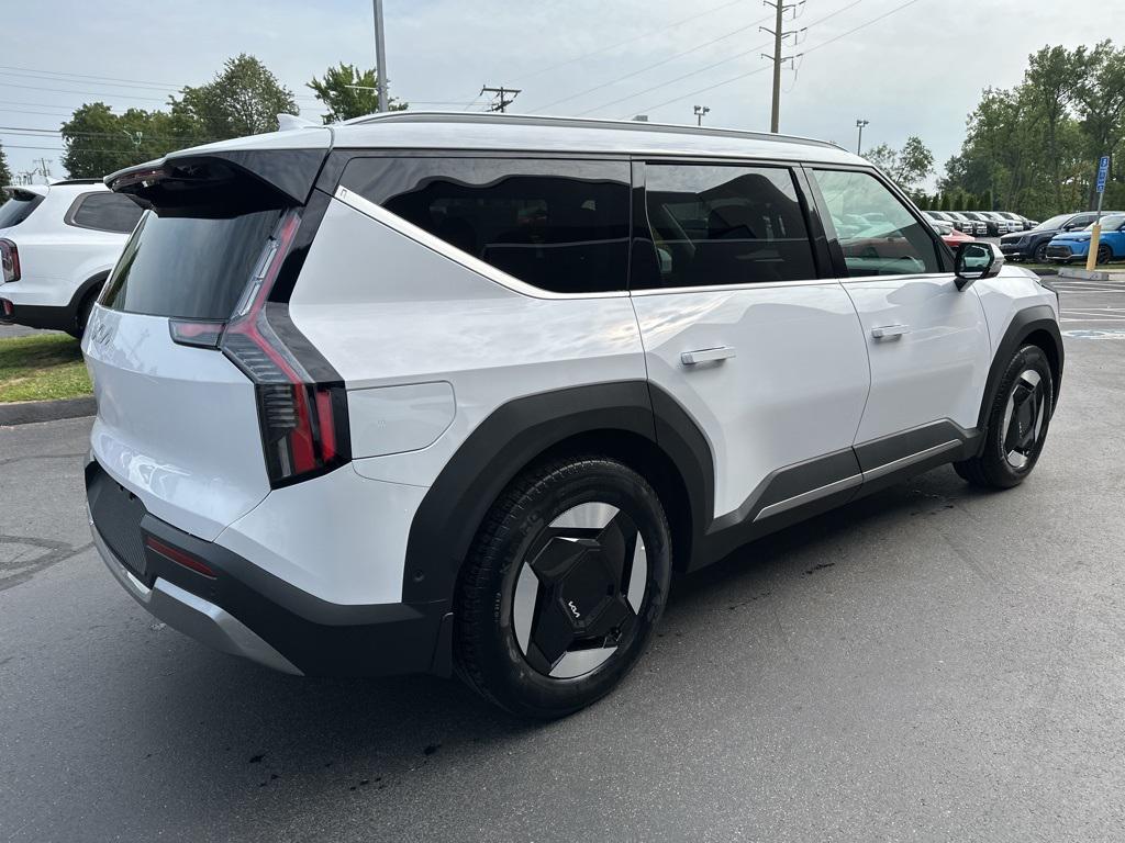 new 2026 Kia EV9 car, priced at $55,833