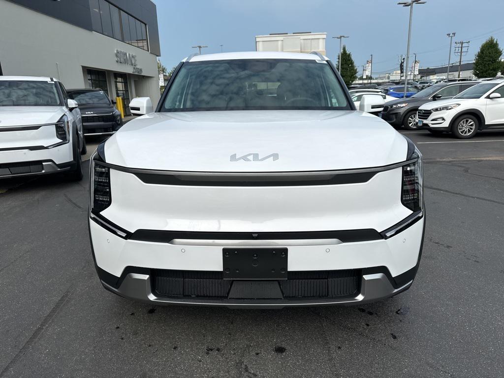 new 2026 Kia EV9 car, priced at $55,833