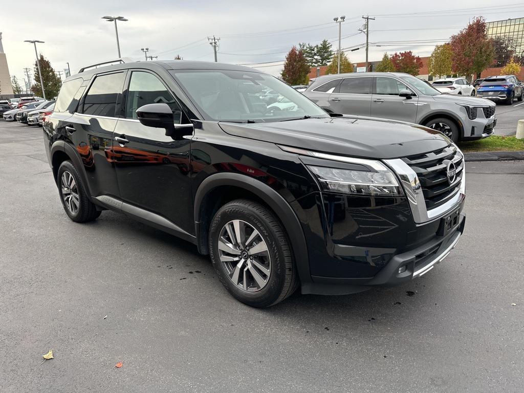 used 2022 Nissan Pathfinder car, priced at $28,699