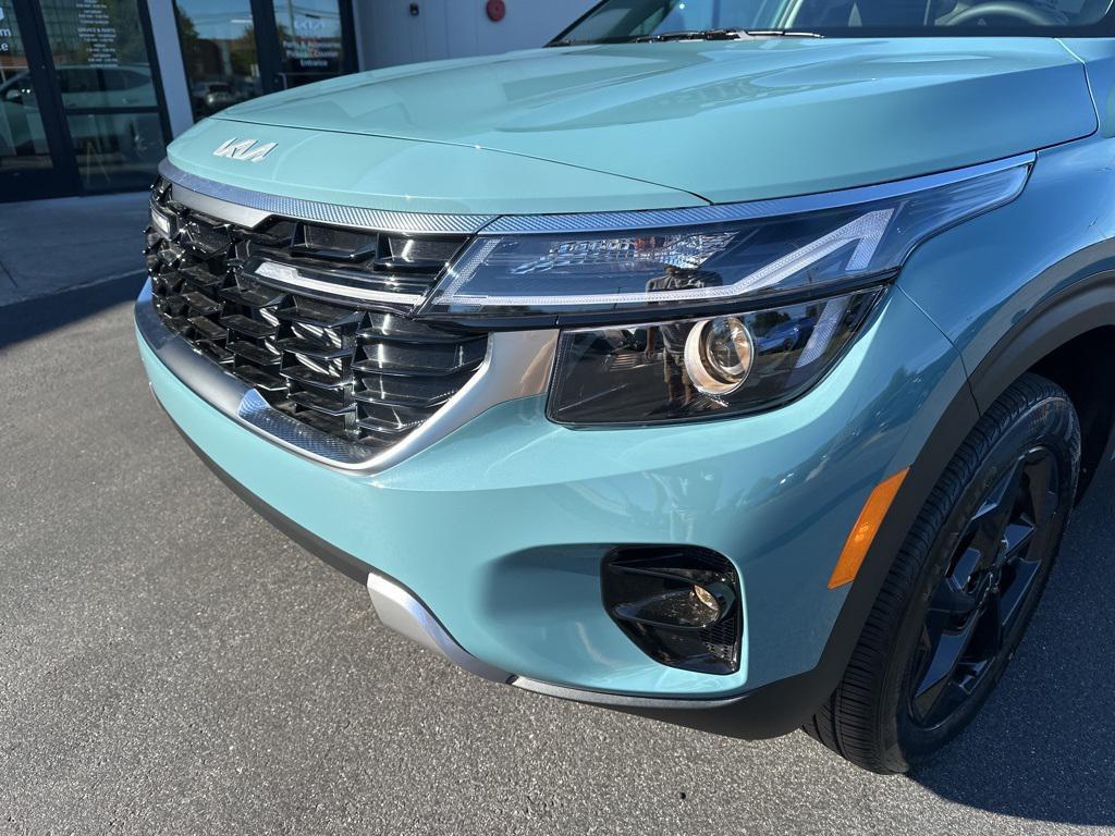 new 2026 Kia Seltos car, priced at $30,189