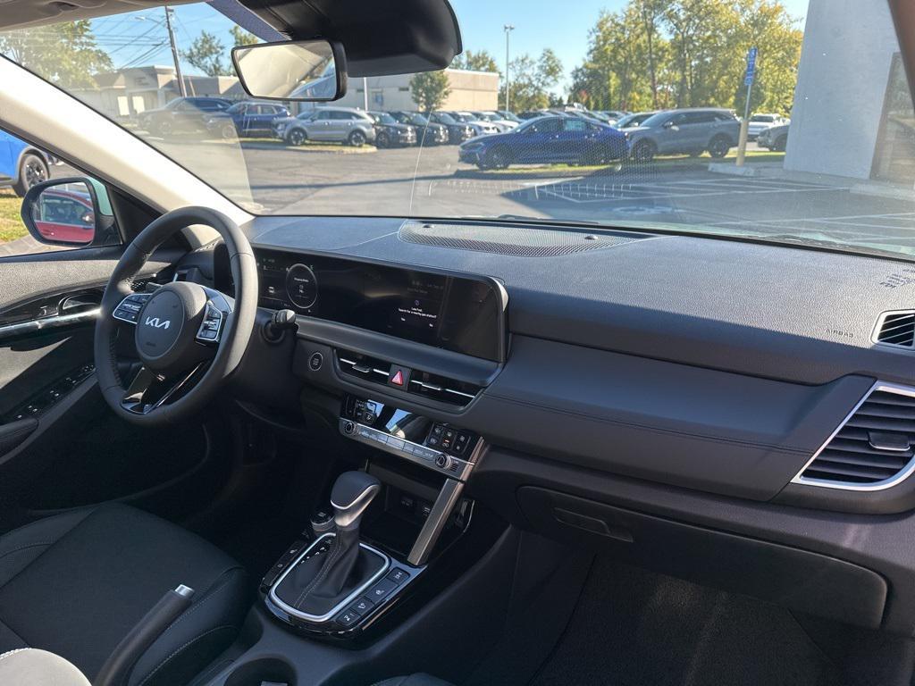 new 2026 Kia Seltos car, priced at $30,189