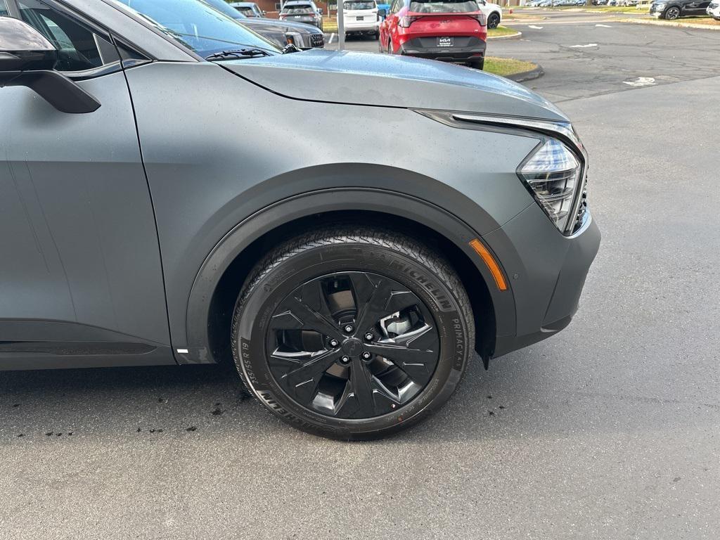 new 2025 Kia Sportage car, priced at $43,776