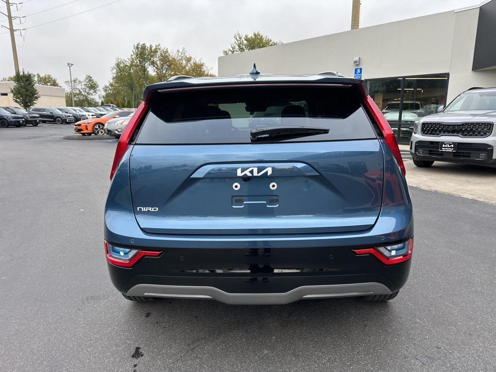 new 2025 Kia Niro EV car, priced at $38,173
