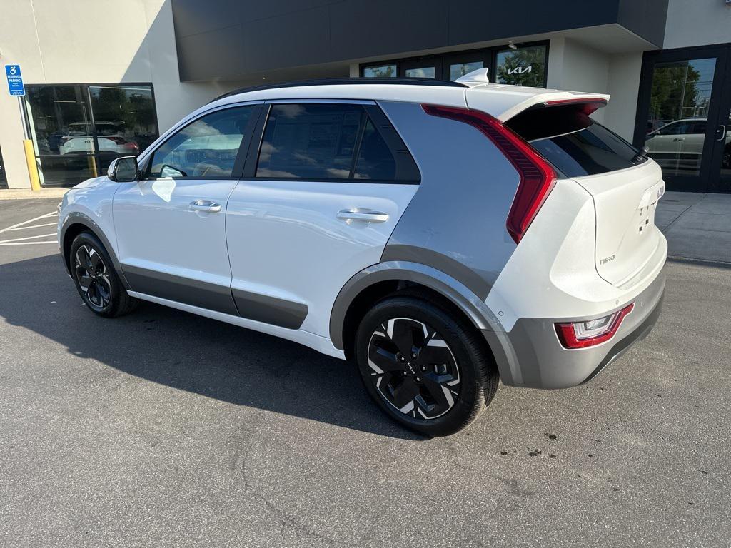 new 2025 Kia Niro EV car, priced at $38,233