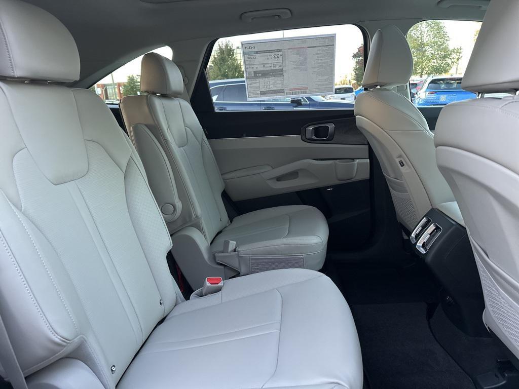 new 2026 Kia Sorento car, priced at $42,172