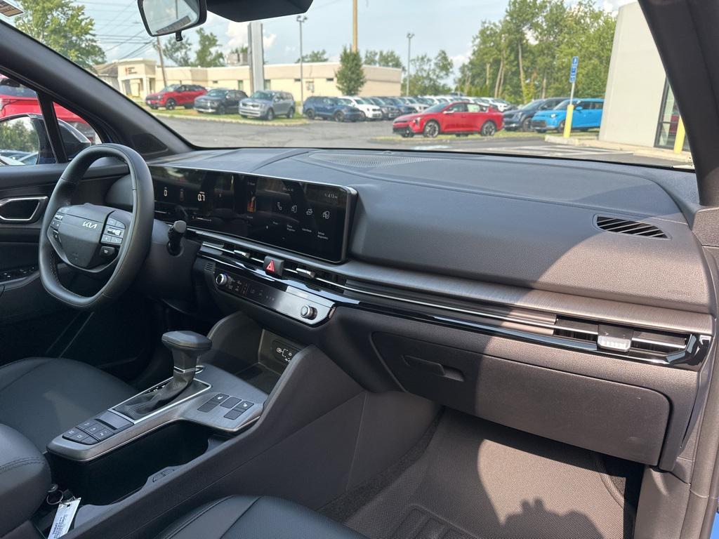 new 2026 Kia Sportage car, priced at $33,846