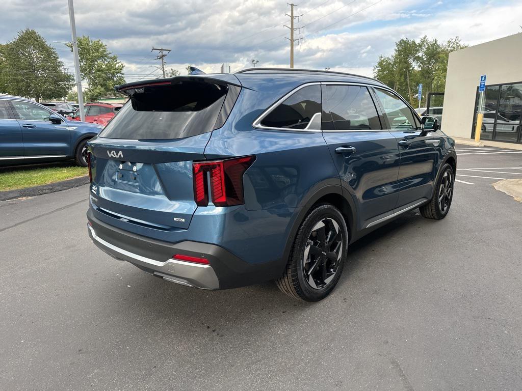 new 2025 Kia Sorento Hybrid car, priced at $44,777