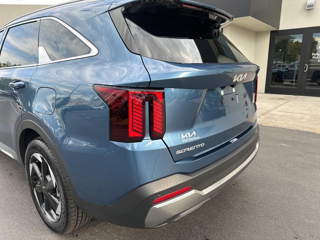 new 2025 Kia Sorento Hybrid car, priced at $44,777