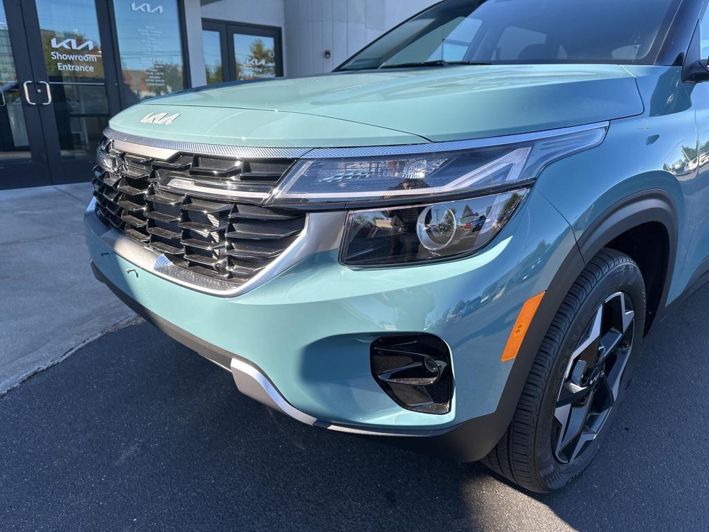 new 2026 Kia Seltos car, priced at $28,126