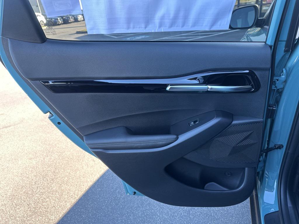 new 2026 Kia Seltos car, priced at $28,126