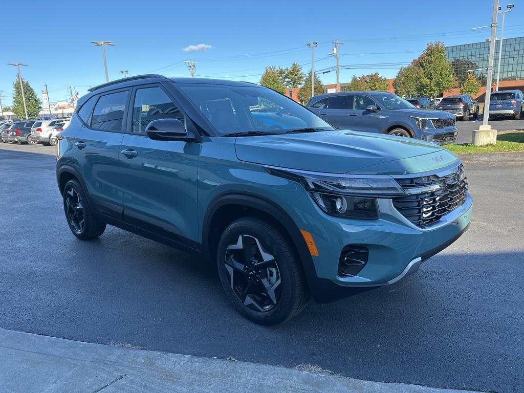 new 2026 Kia Seltos car, priced at $28,126