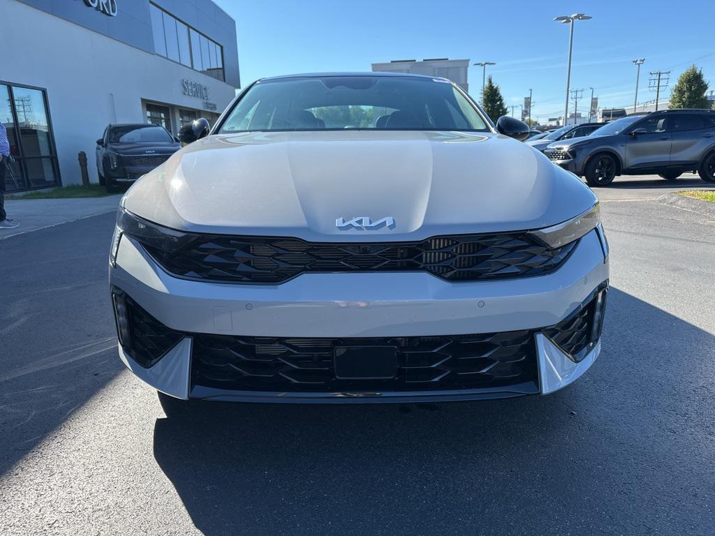 new 2026 Kia K5 car, priced at $37,644