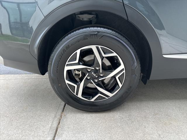 used 2024 Kia Sportage car, priced at $23,618