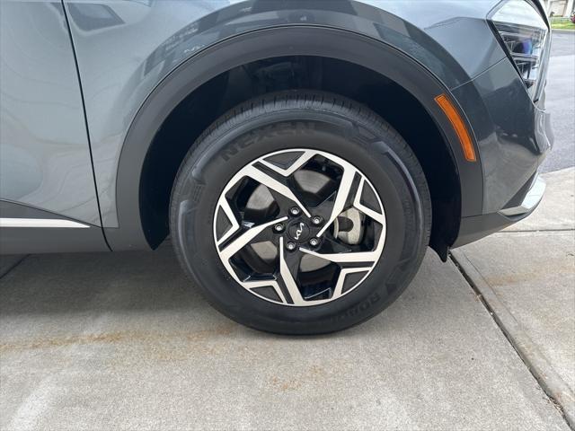 used 2024 Kia Sportage car, priced at $23,618