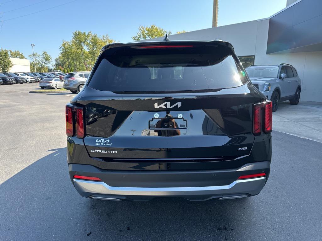 new 2026 Kia Sorento car, priced at $36,688