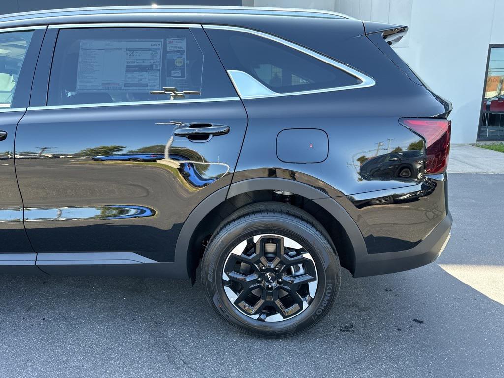 new 2026 Kia Sorento car, priced at $36,688