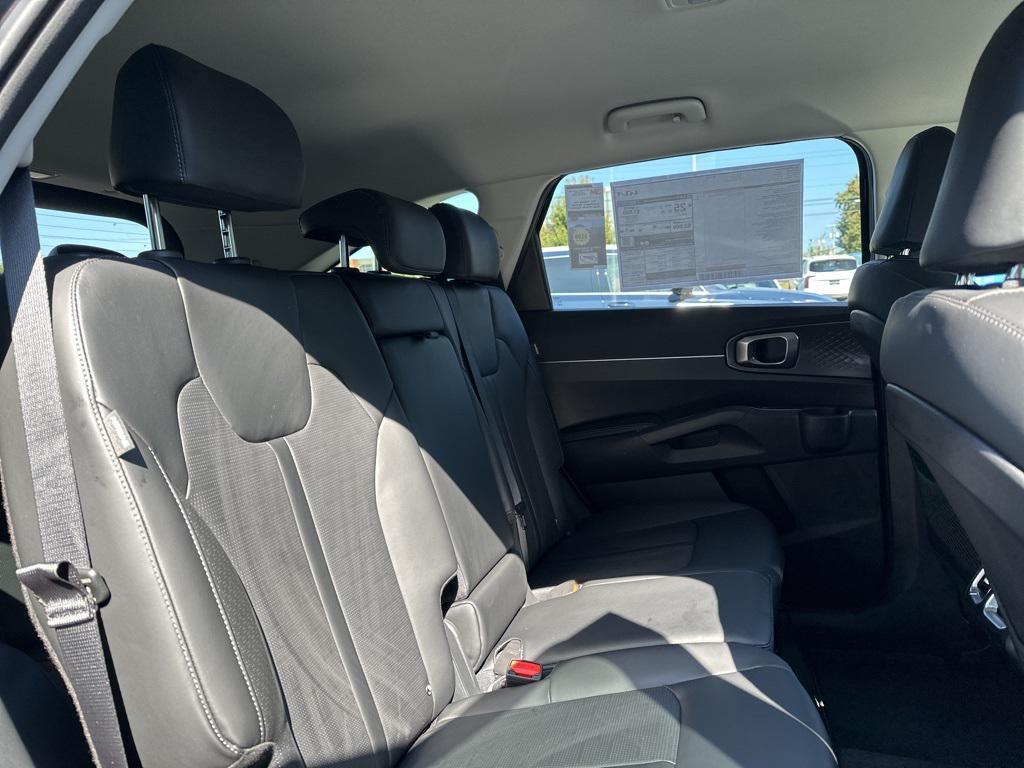 new 2026 Kia Sorento car, priced at $36,688