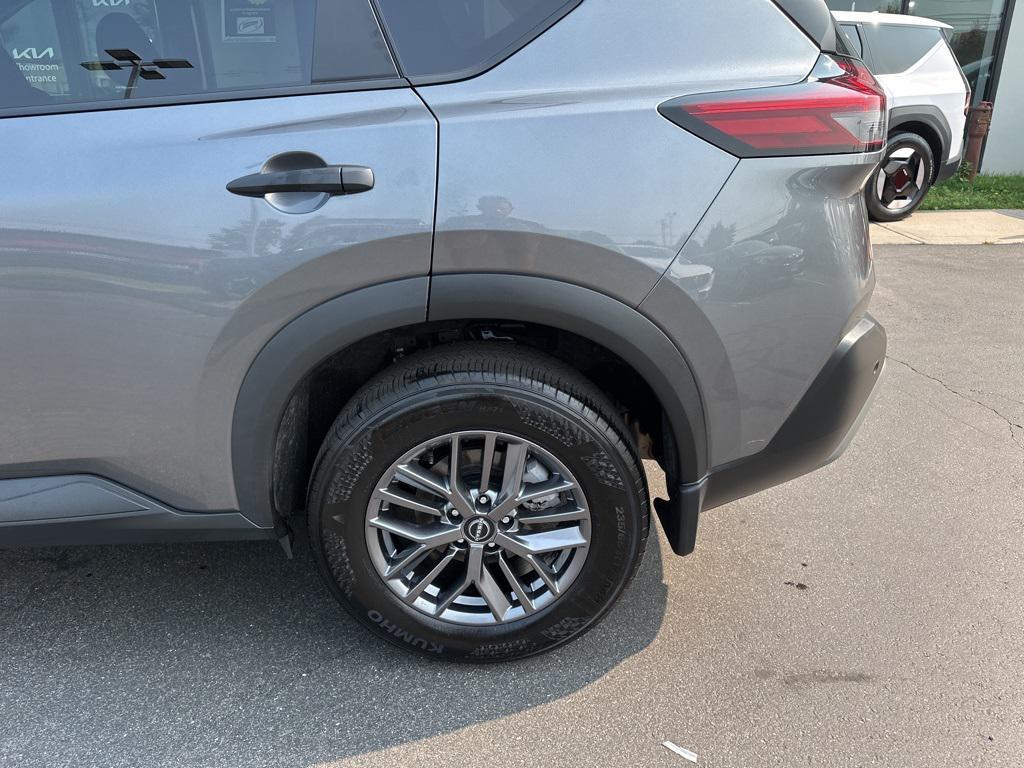 used 2023 Nissan Rogue car, priced at $23,091