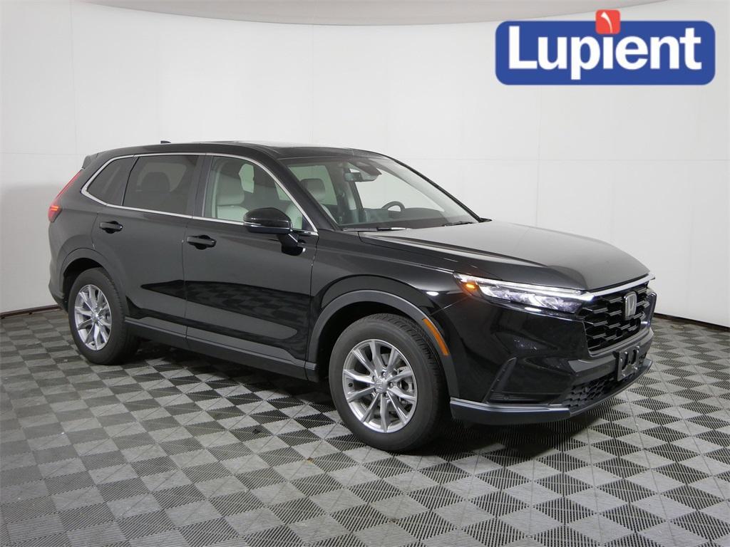used 2025 Honda CR-V car, priced at $34,000