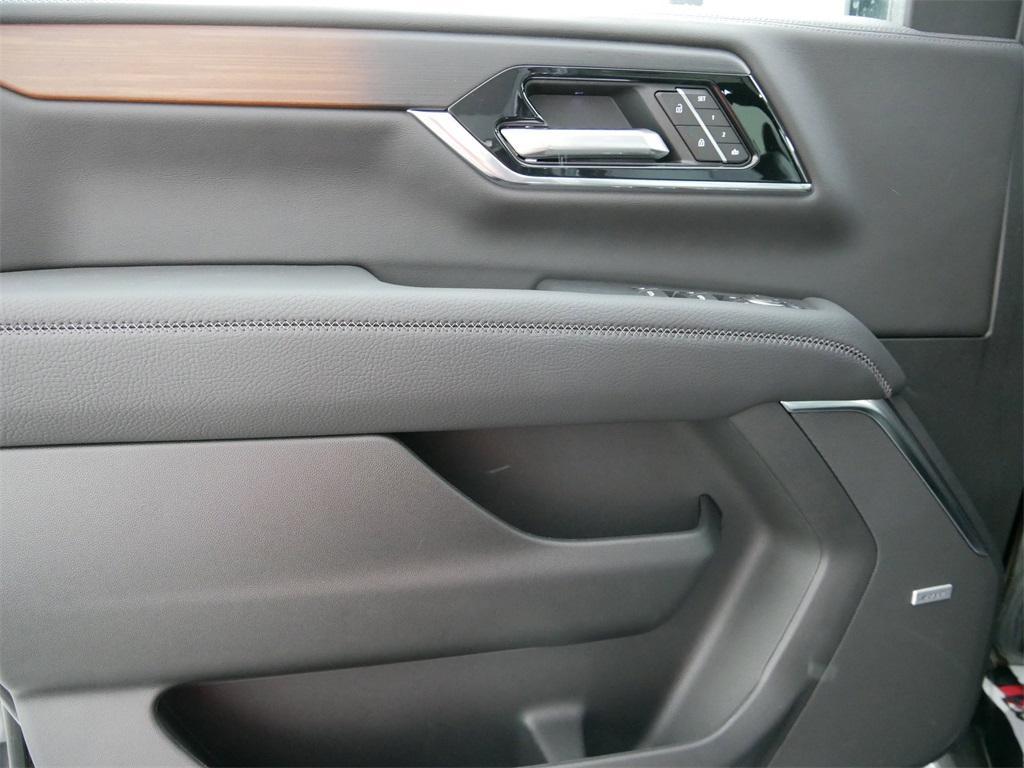 new 2025 GMC Yukon XL car, priced at $92,430