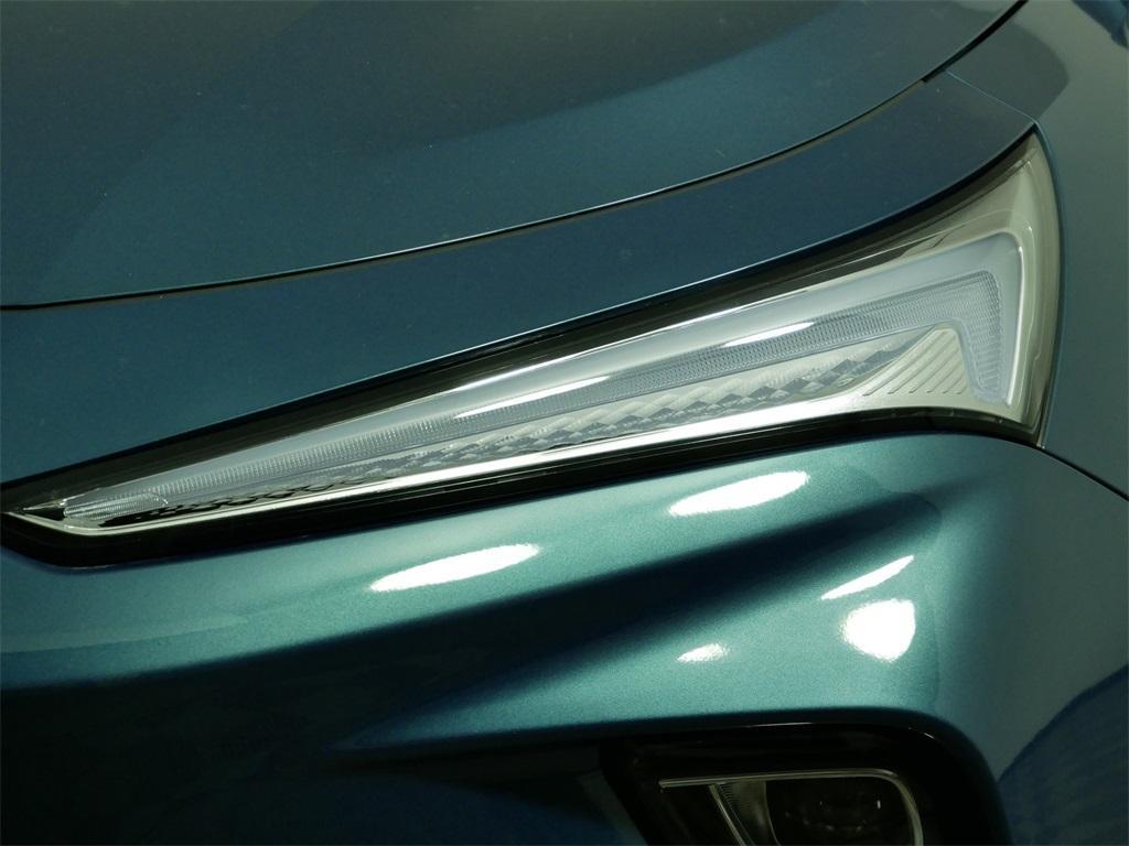 new 2025 Buick Envista car, priced at $26,280