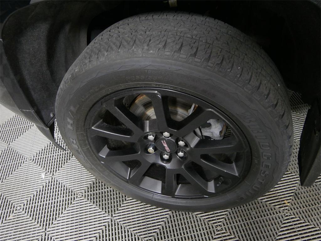 used 2022 GMC Canyon car, priced at $39,000