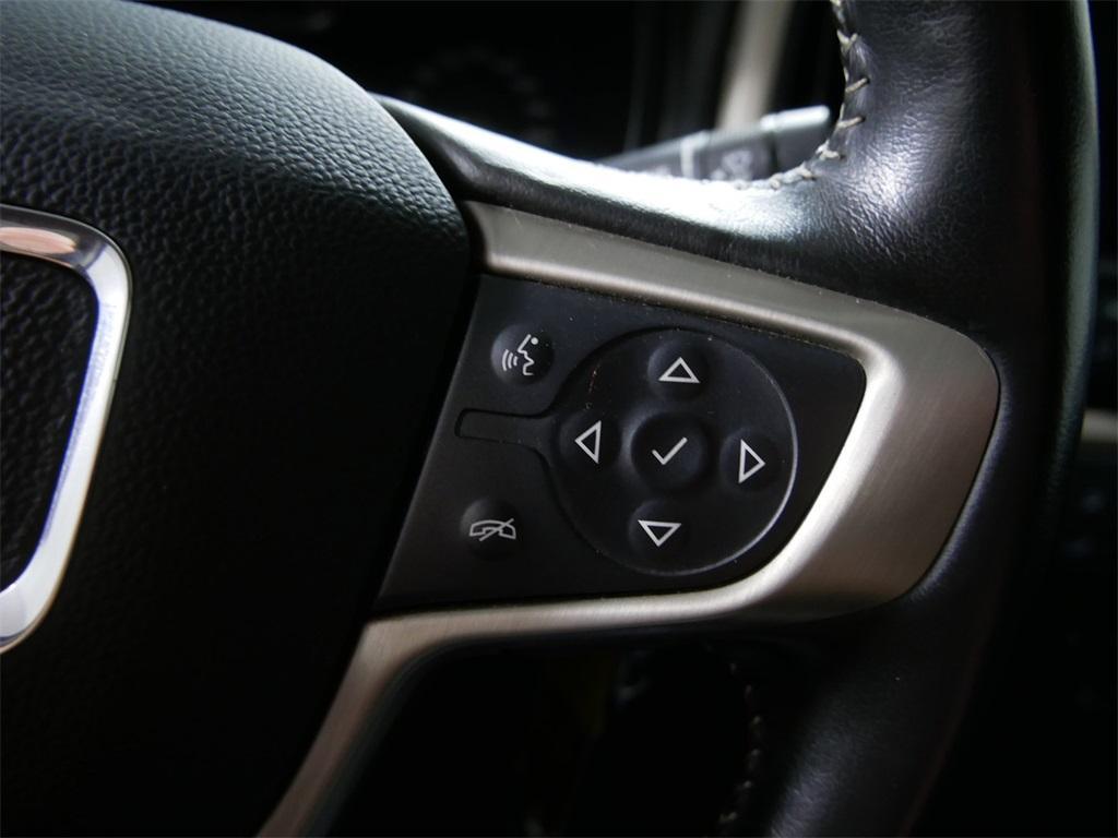 used 2022 GMC Canyon car, priced at $39,000