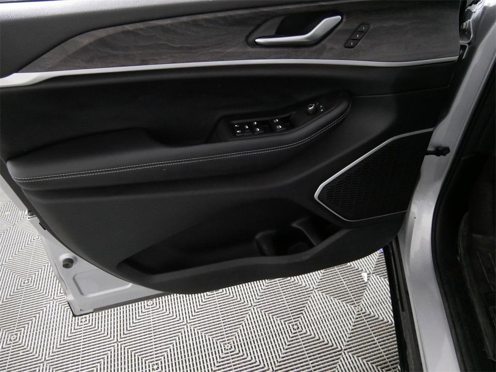 used 2021 Jeep Grand Cherokee L car, priced at $27,743