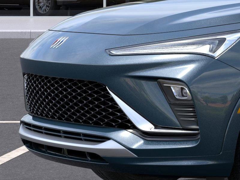 new 2025 Buick Envista car, priced at $30,185
