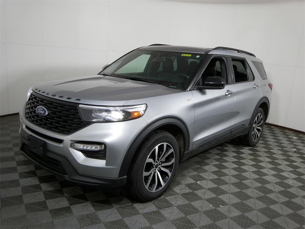 used 2023 Ford Explorer car, priced at $37,209