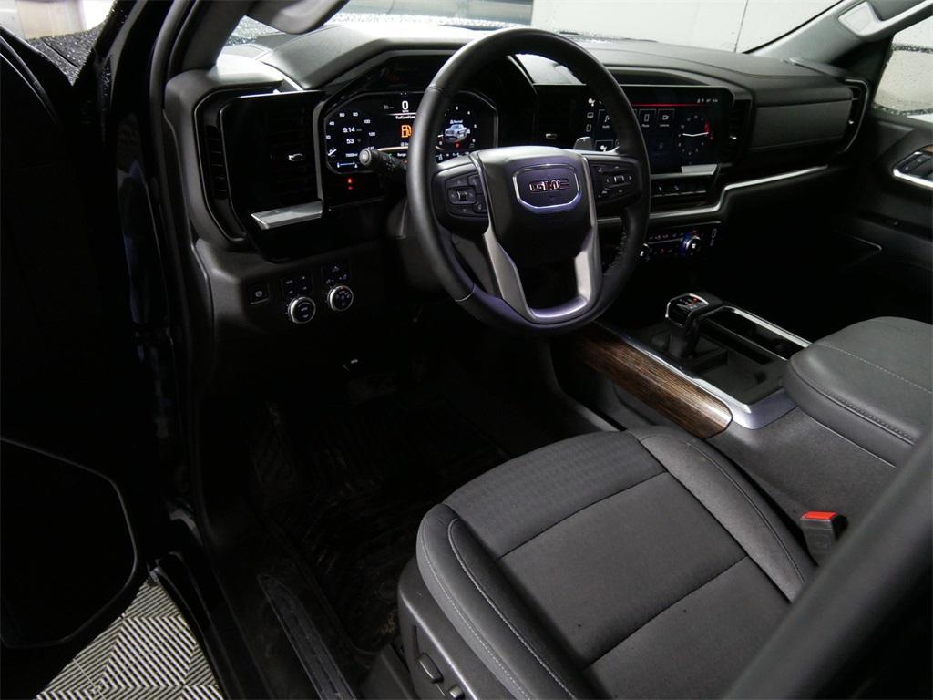 used 2024 GMC Sierra 1500 car, priced at $51,200