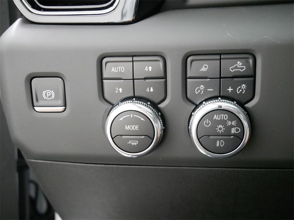 new 2025 GMC Sierra 3500 car, priced at $76,625