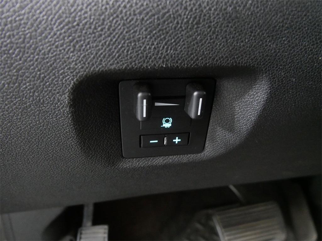 used 2013 GMC Sierra 2500 car, priced at $19,844