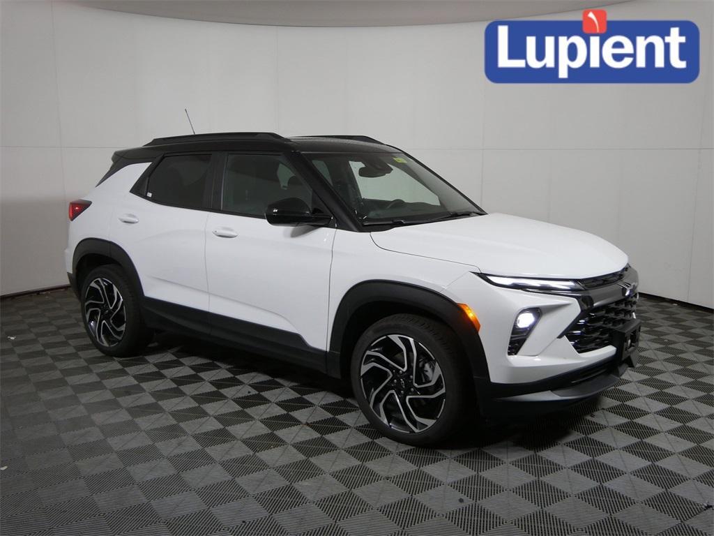used 2024 Chevrolet TrailBlazer car, priced at $26,940