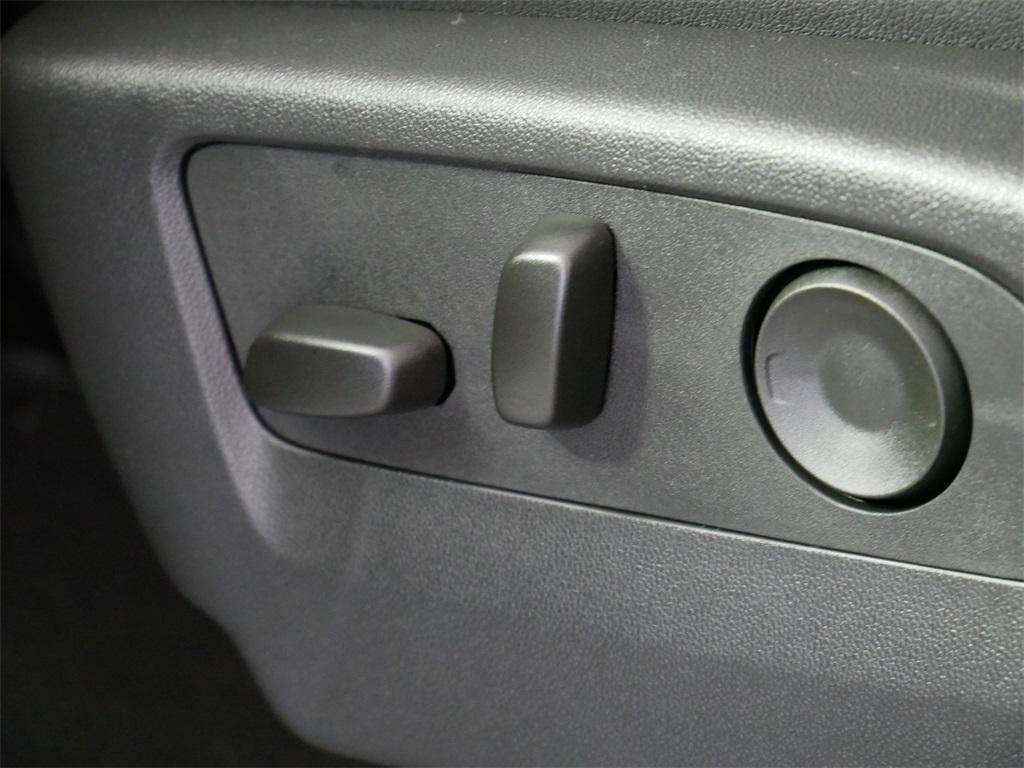 new 2025 GMC Sierra 3500 car, priced at $77,120