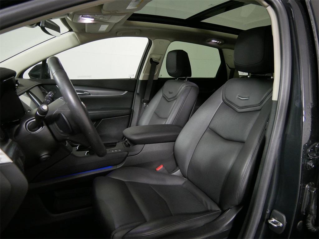 used 2019 Cadillac XT5 car, priced at $26,350