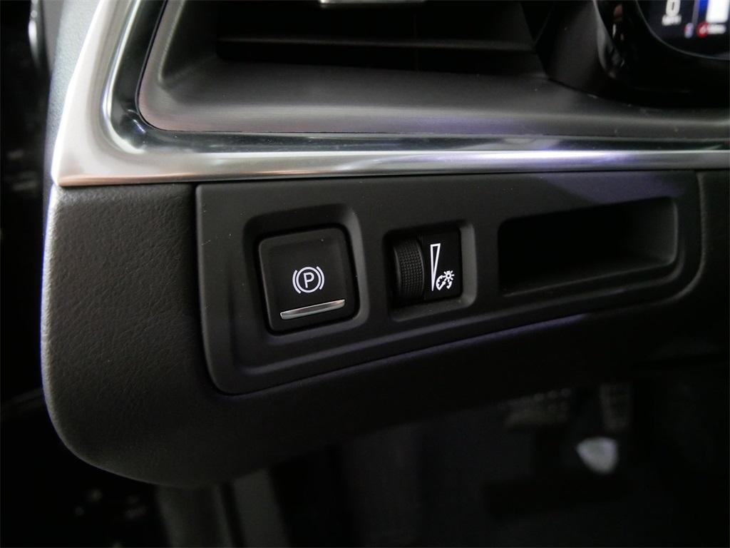 used 2019 Cadillac XT5 car, priced at $26,350