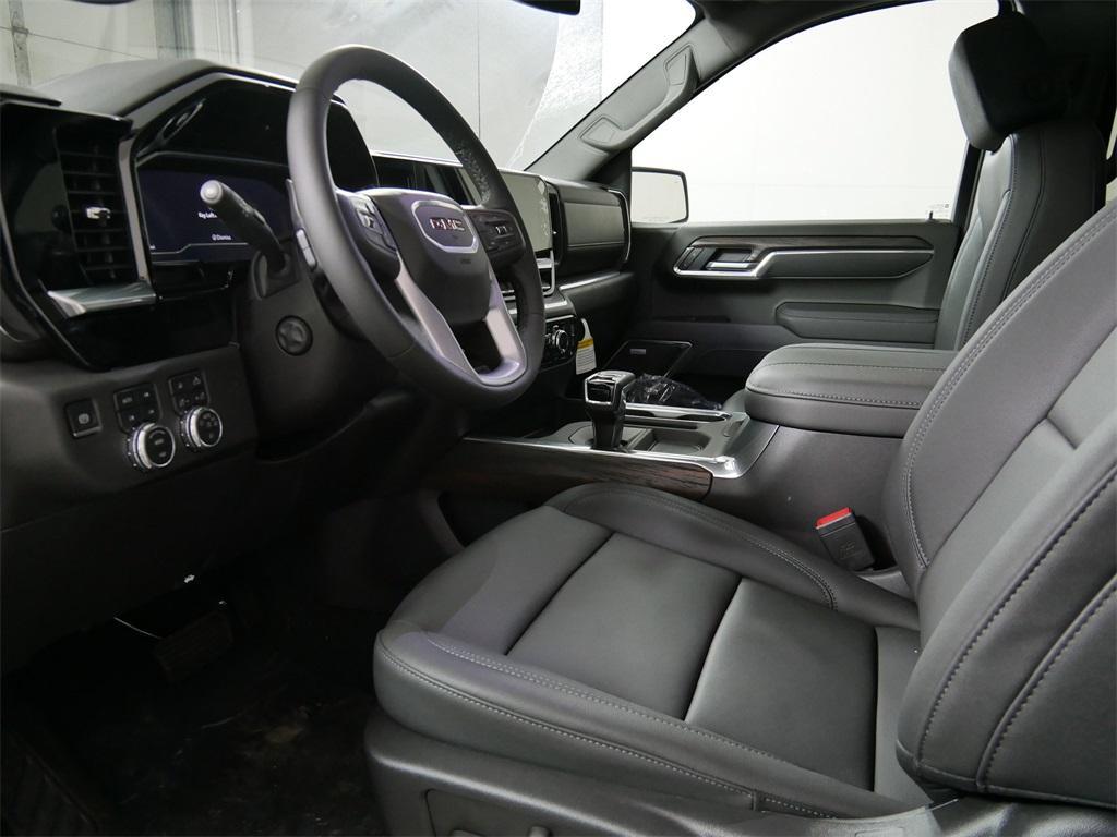 new 2025 GMC Sierra 1500 car, priced at $60,225