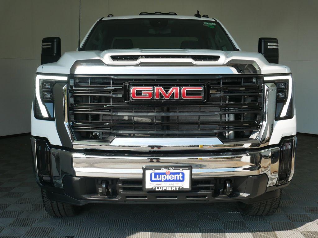 new 2026 GMC Sierra 3500 car, priced at $54,670